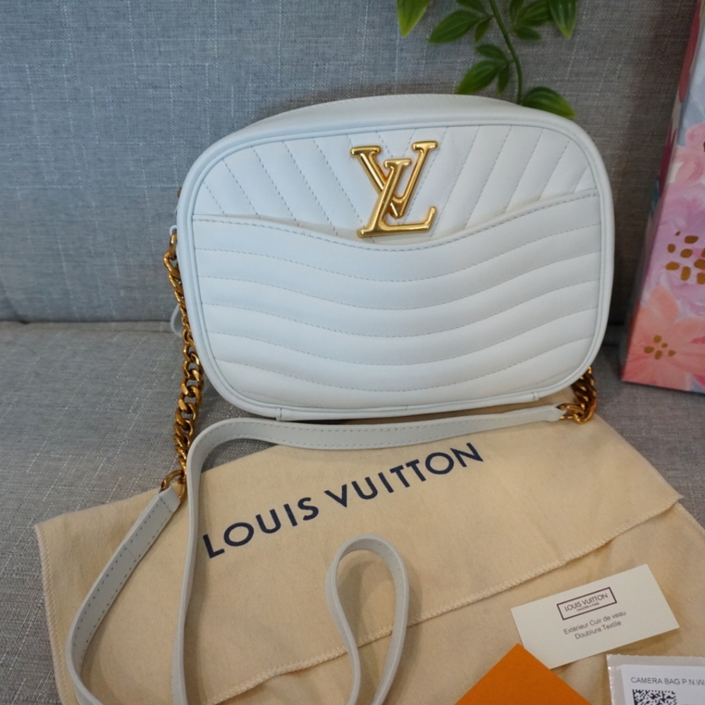 LV Louis Vuitton wave camera bag